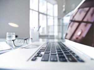 Exploring the World of Computer Technology: A Complete Guide to Modern Innovations