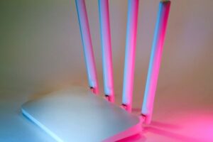 2.4 GHz vs 5 GHz Wi-Fi: Which Band Should You Use?
